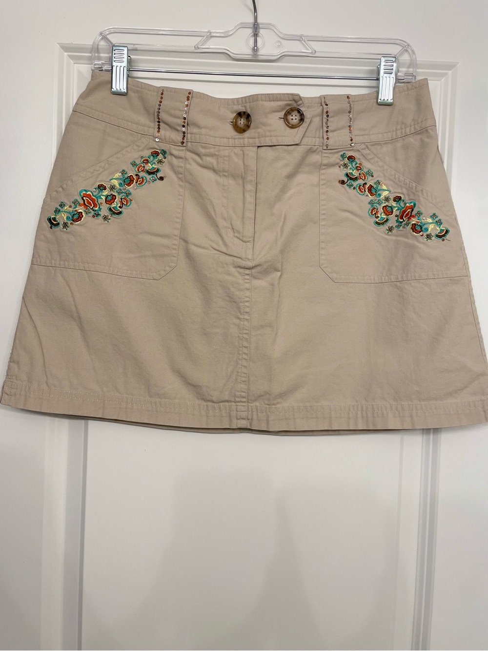 NY & Co. Mini Embroidered Skort